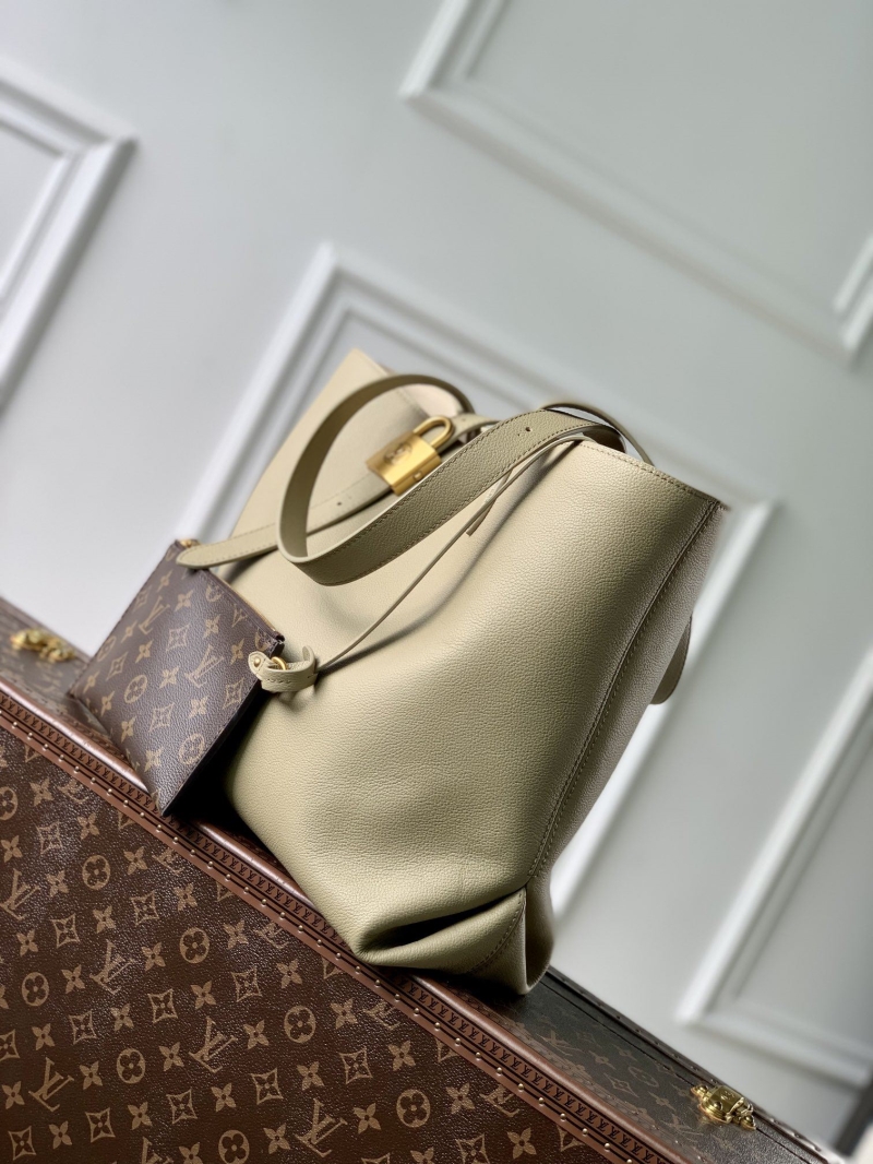 LV Shopping Bags